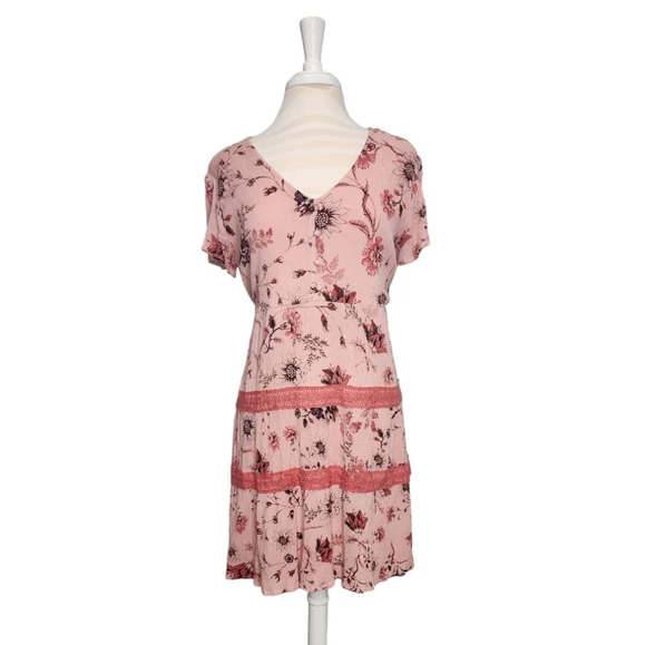Maurices Pink Floral Lace Trim Baby doll Dress Size M - Picture 11 of 11